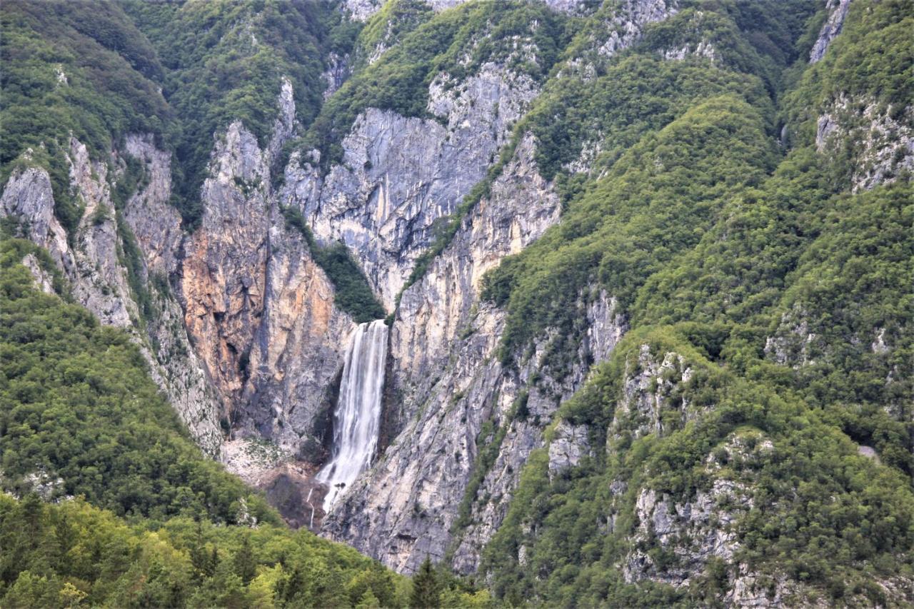 Apartma Pr' Cinku Appartement Bovec Buitenkant foto