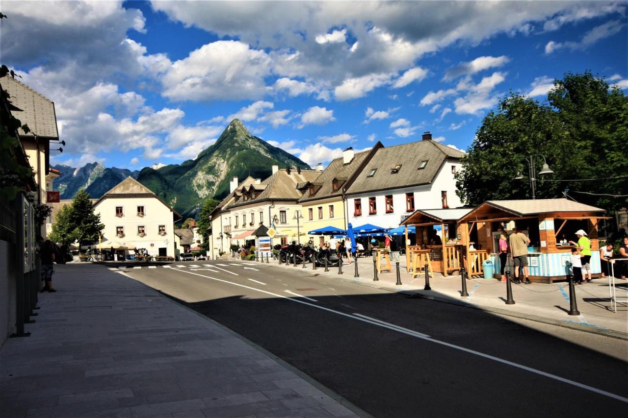 Apartma Pr' Cinku Appartement Bovec Buitenkant foto